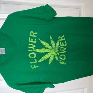 *VINTAGE* Flower Power Shirt